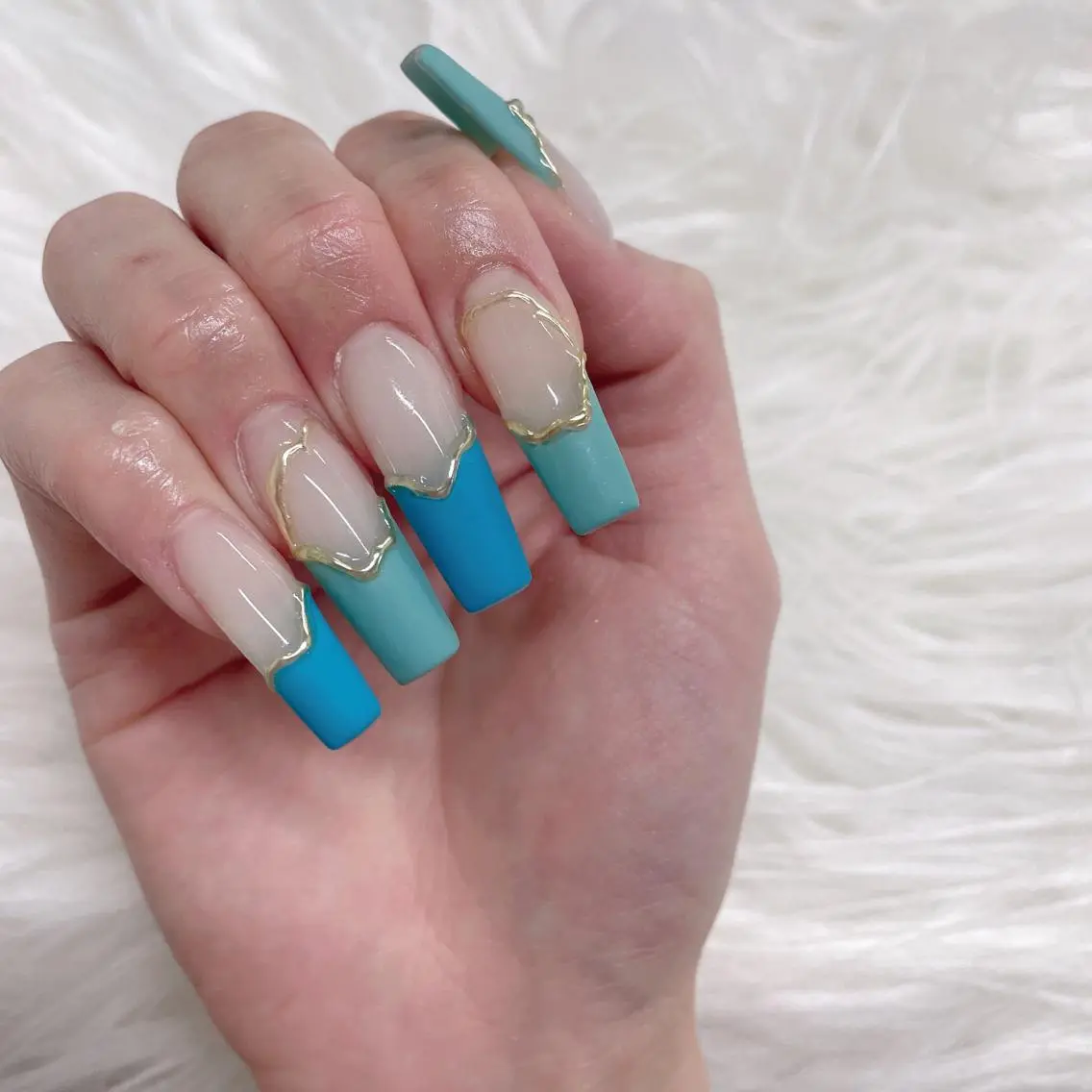 ロング ネイル Y. Sのネイルデザイン
