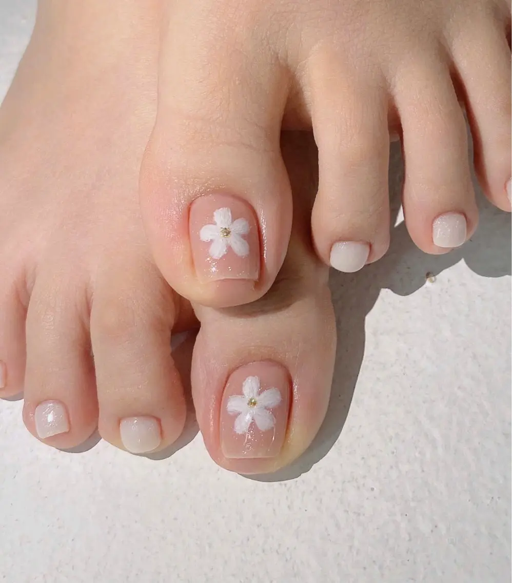ネイル アートネイル オーロラネイル チークネイル 長さ出し フットネイル フットネイル Hazuki nailのネイルデザイン