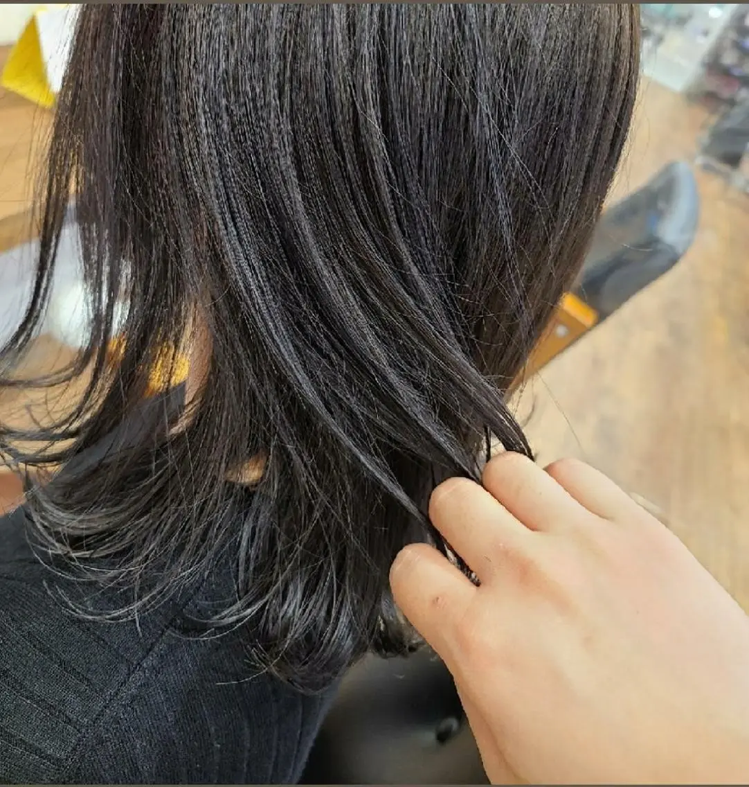 ミディアム カラー 透明感カラー ハイライトカラー ハイライト ヘアカラー 関口 友菜のヘアスタイル