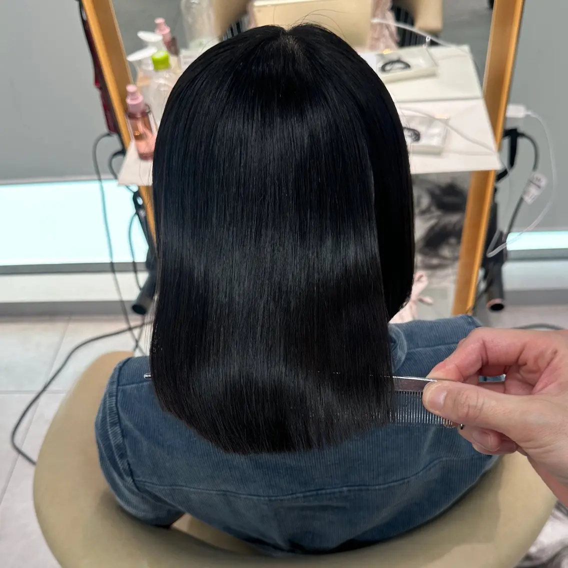ショート パーマ ボブ 縮毛矯正 縮毛矯正 トリートメント ミルクティ/ ブラウンカラー/りおのヘアスタイル