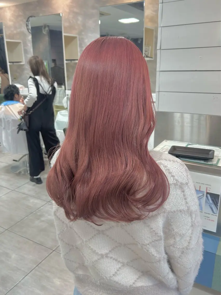 セミロング カット ヘアカラー レイヤー/艶髪カラー 森本くるみのヘアスタイル