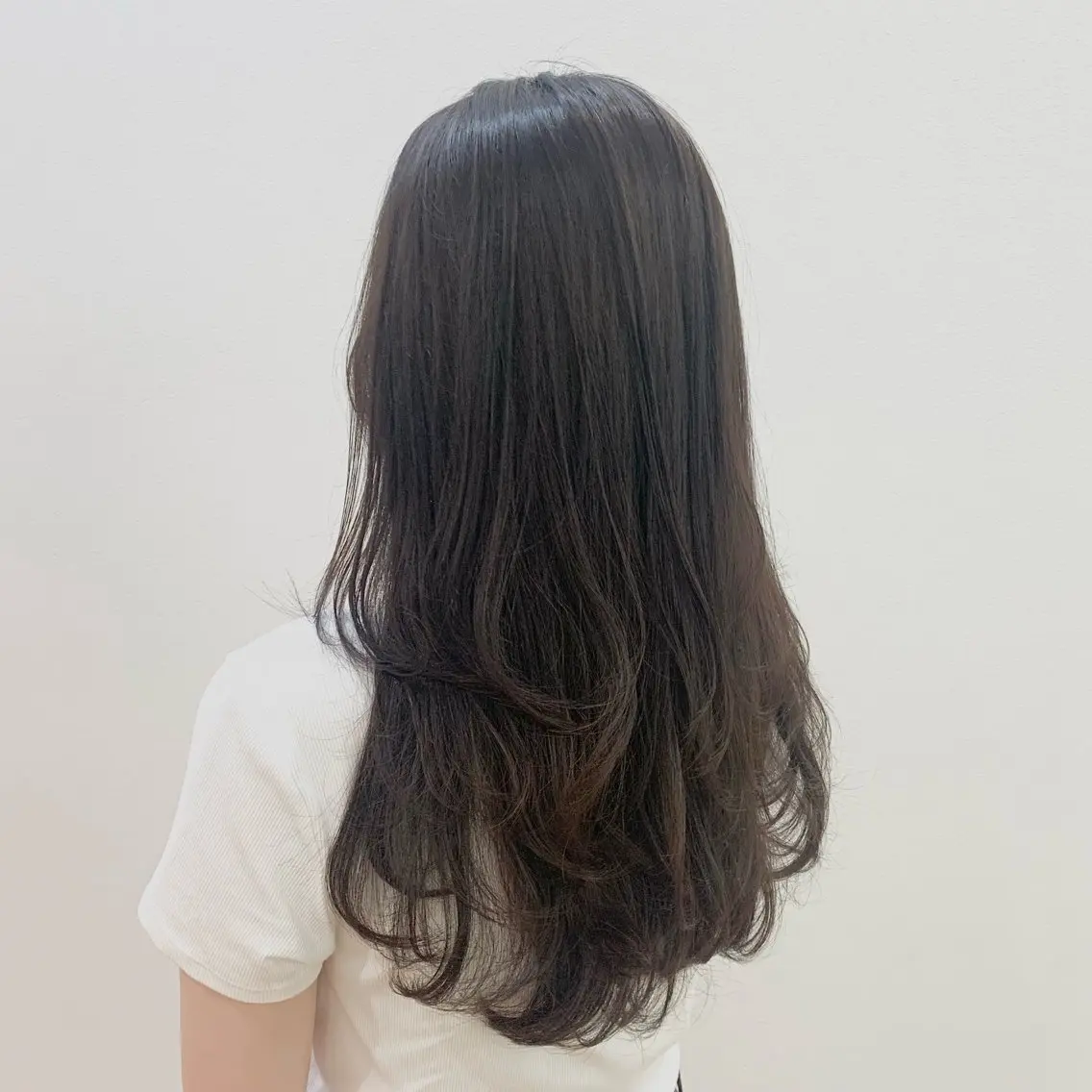 ロング カラー ヘアアレンジ キヨミ 韓国レイヤーカットのヘアスタイル
