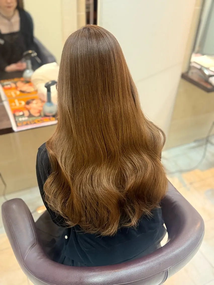 ロング 粕谷 夕華のヘアスタイル
