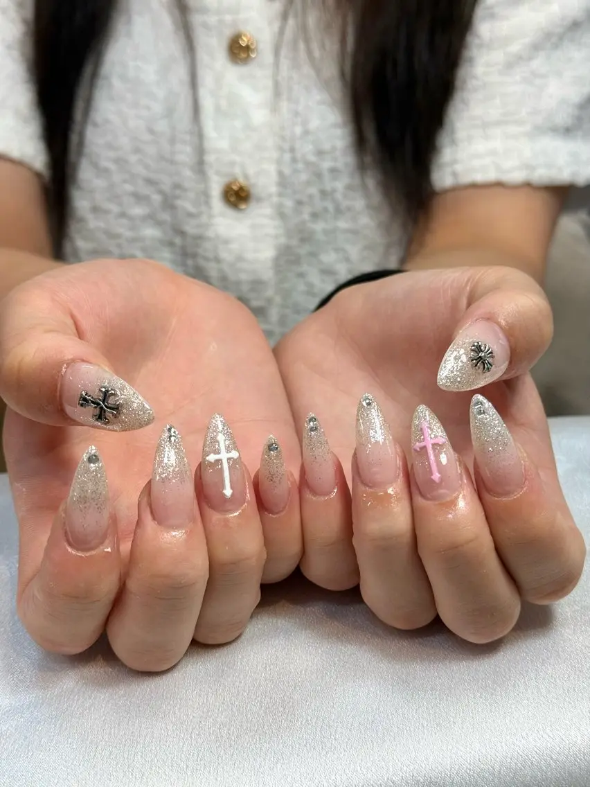 ネイル ハンドネイル NICY NAIL 池袋のネイルデザイン