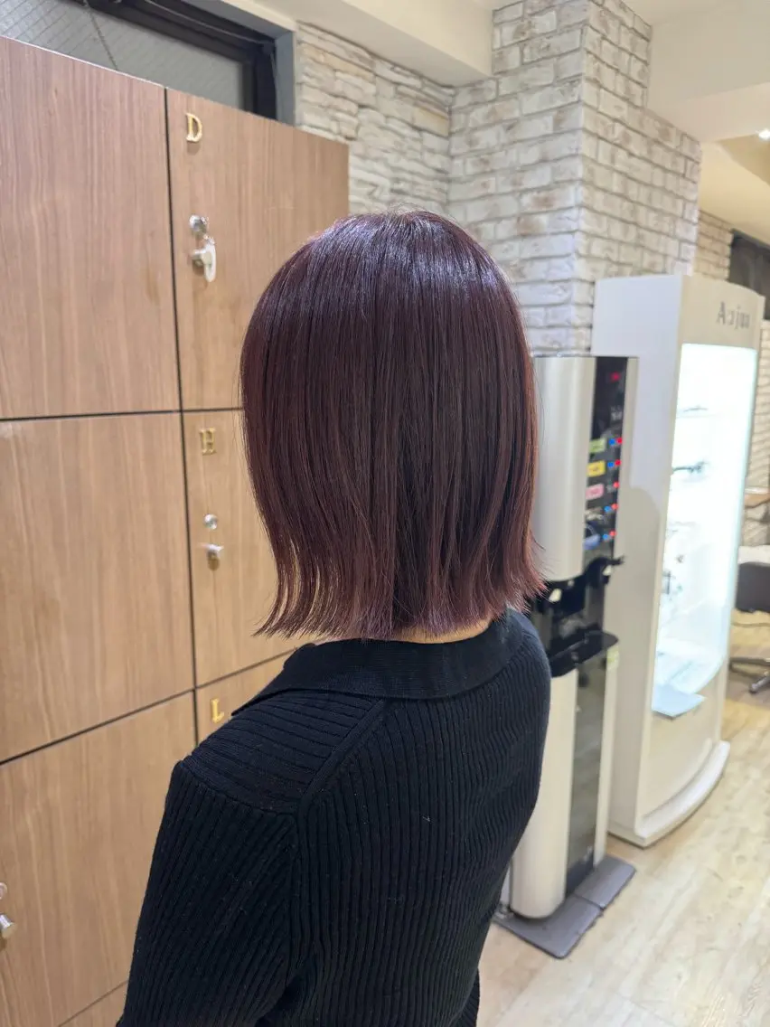 ミディアム ボブ 伸ばしかけ 古川 流久のヘアスタイル