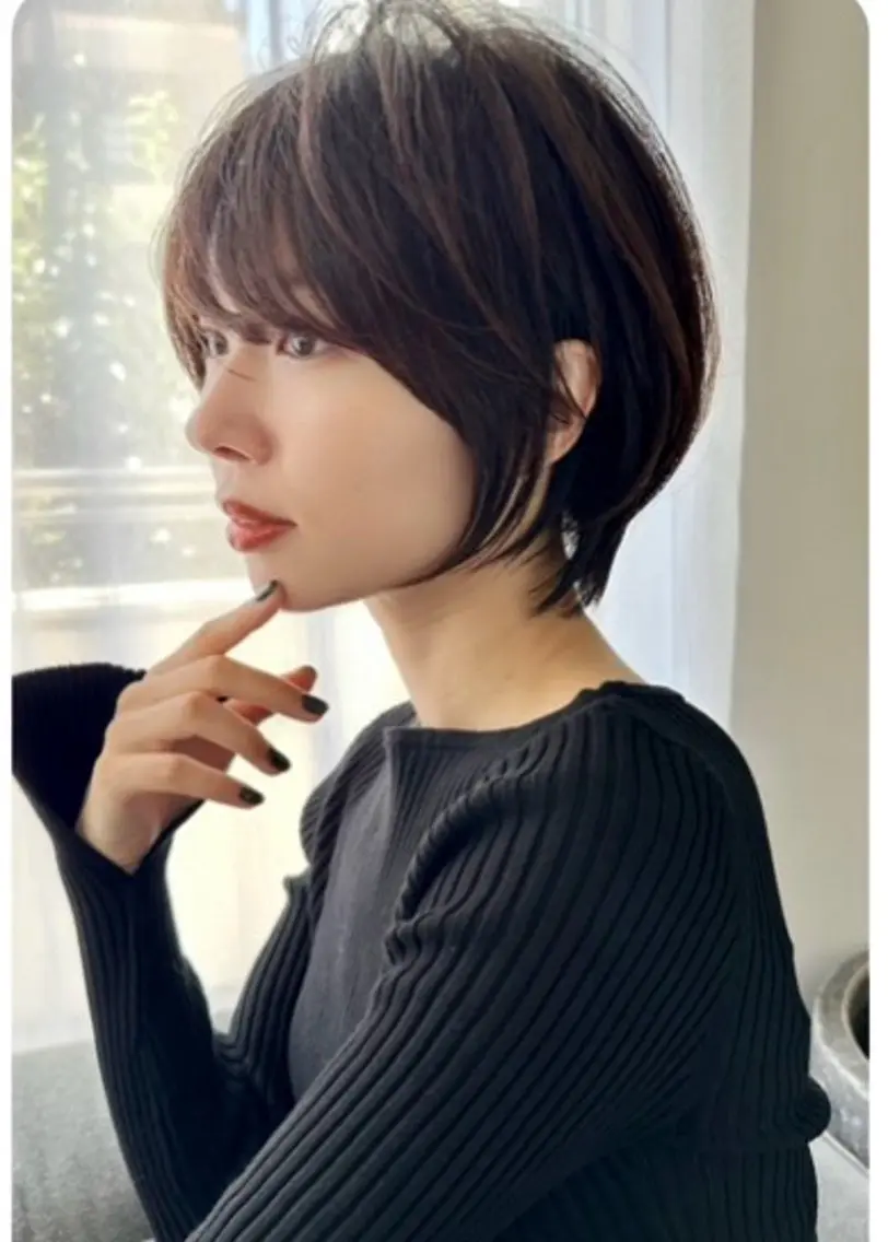 ショート カラー カット ヘアカラー トリートメント 【表参道】小顔ショー ト /丸みボブ/荒砂のヘアスタイル