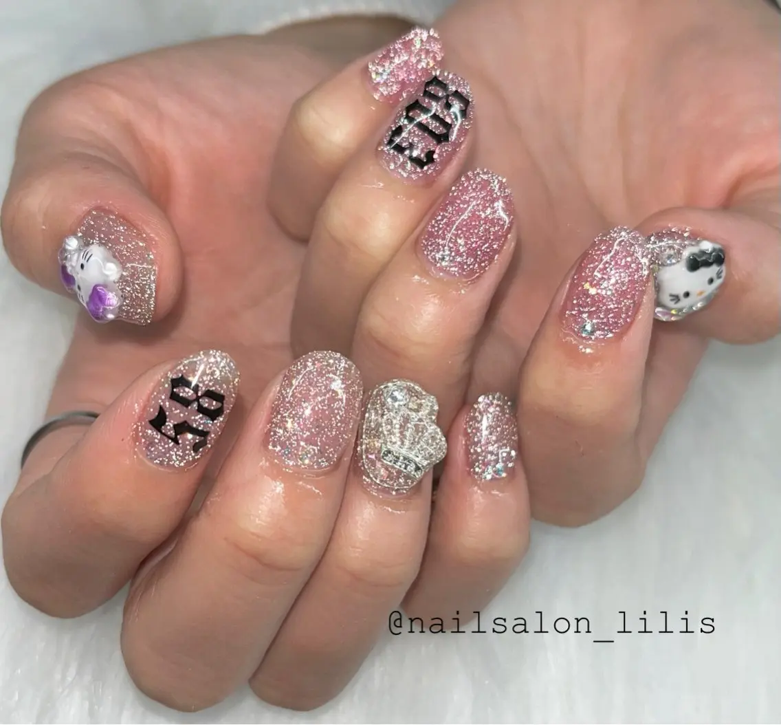ネイル フラッシュネイル nailsalon Lilisのネイルデザイン