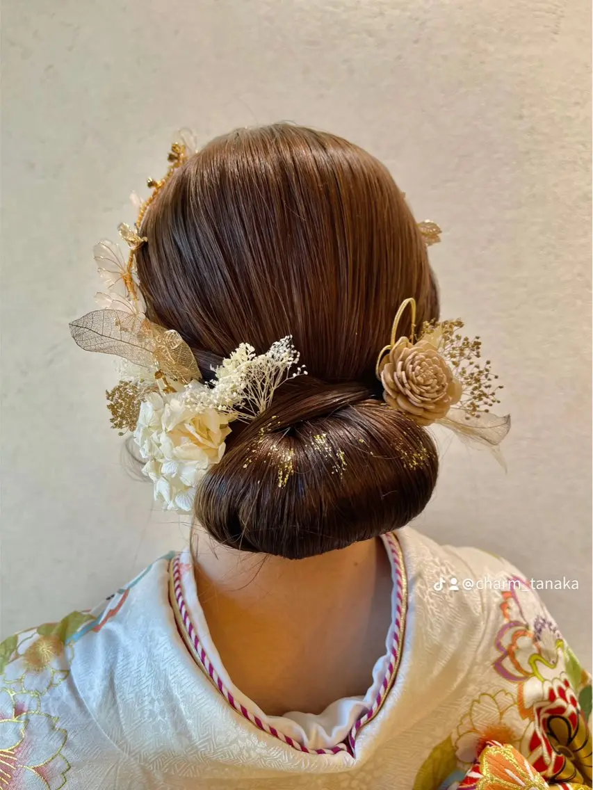 ヘアアレンジ ポニーテール 結婚式・ブライダル 卒業式のヘアスタイル ヘアセット charm《銀座》 ヘアセット/縮毛矯正のヘアスタイル