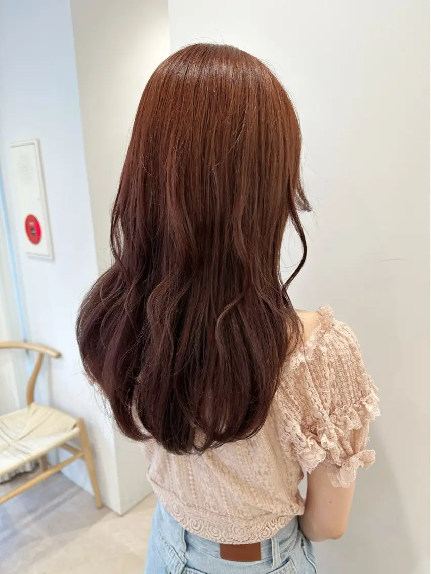 ロング カラー ブラウンカラー ピンクカラー ピンクブラウン 越後 遥/ 透明感カラー🪞🤍のヘアスタイル