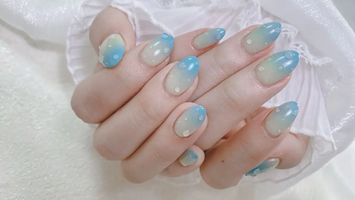 ネイル フレンチネイル ラメ(グリッター) ラメグラデーション マグネットネイル 持ち込み Unicorn Nail原宿表参道のネイルデザイン