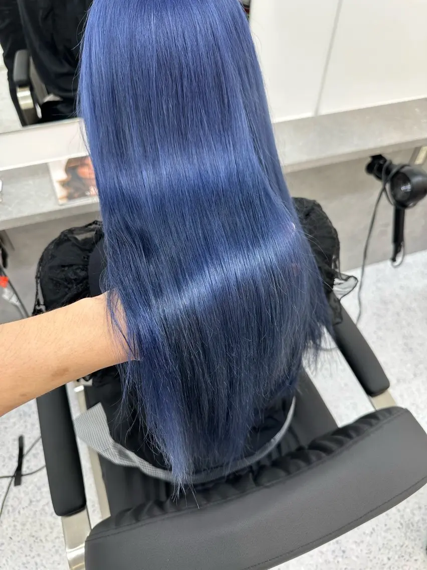 ロング カラー ヘアアレンジ ヘアカラー トリートメント 久米 治仁のヘアスタイル