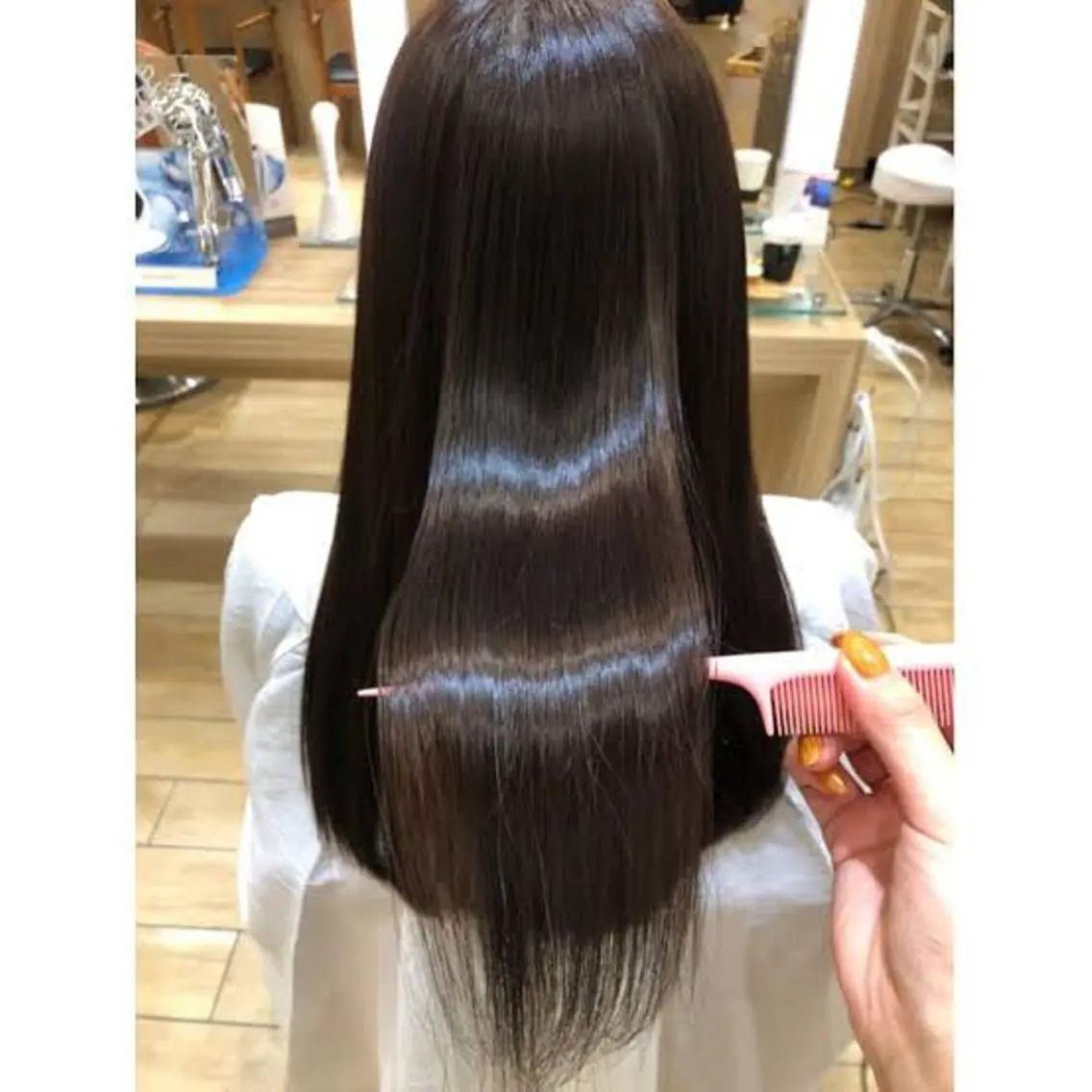 髪質改善ボトメントの写真