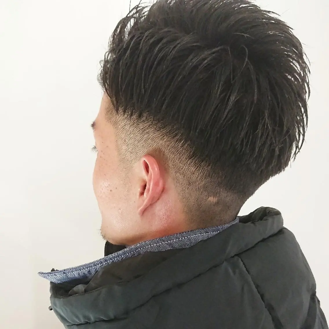 メンズ フェードカット メンズショート yoshi （髙橋）のヘアスタイル