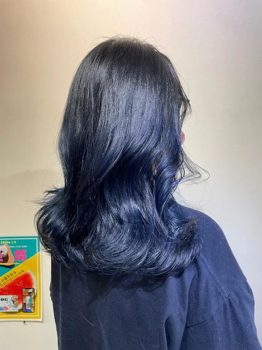 セミロング カラー ブルーカラー ネイビーカラー トリートメント メンズパーマ✨️村越 雄斗のヘアスタイル