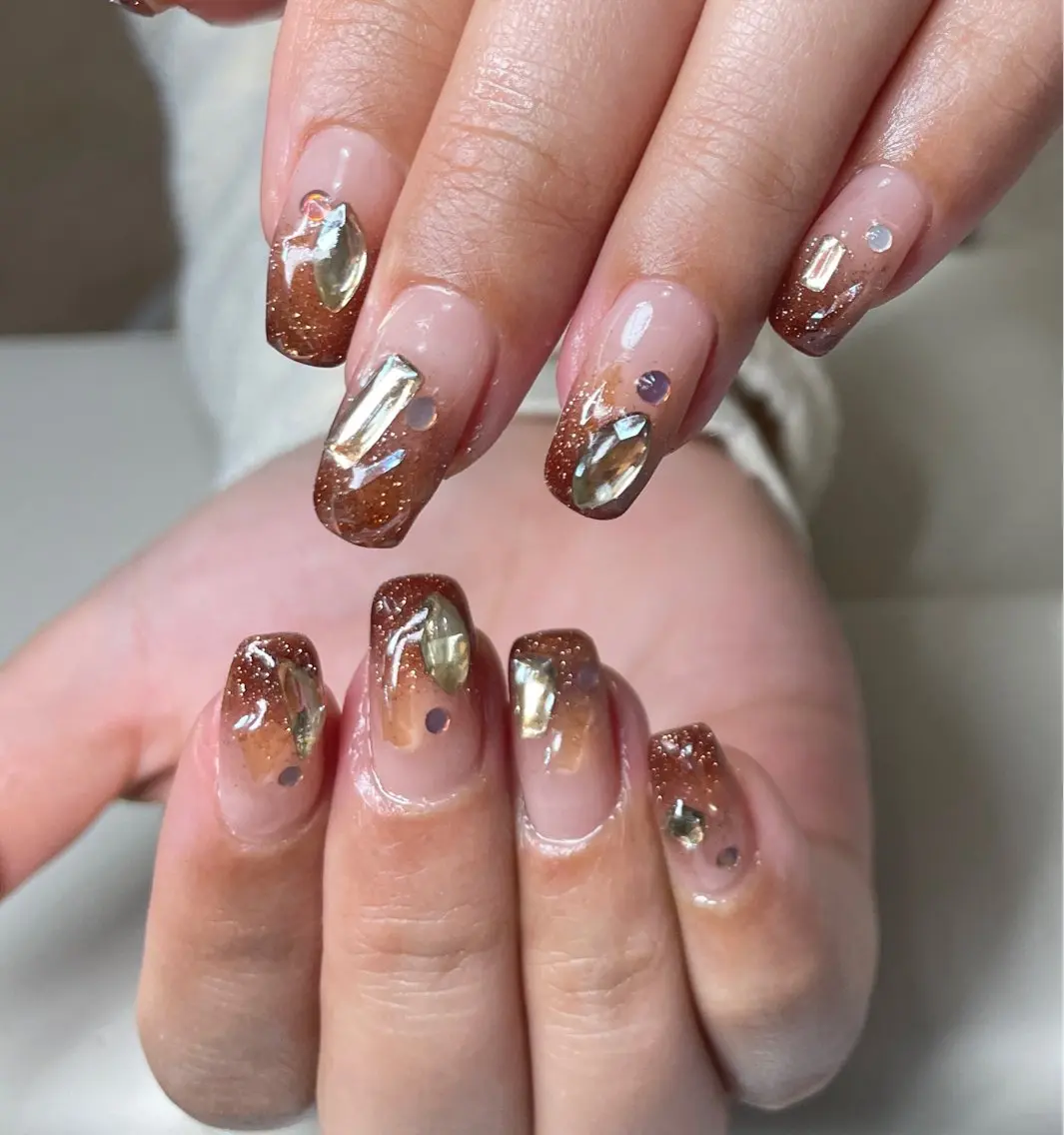ネイル AngelChris ビューティーサロンのネイルデザイン