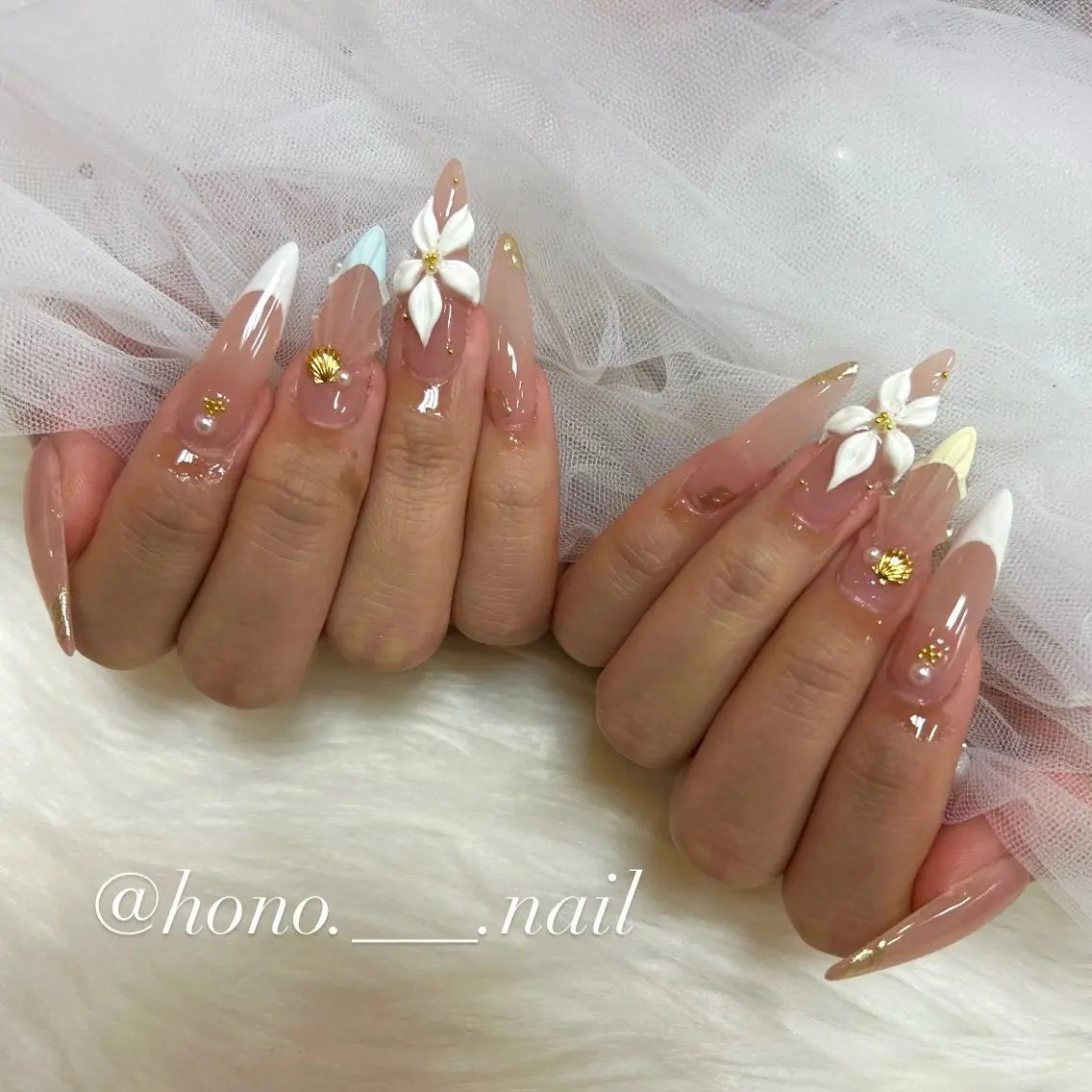 ネイル NailSalo AriuMのネイルデザイン