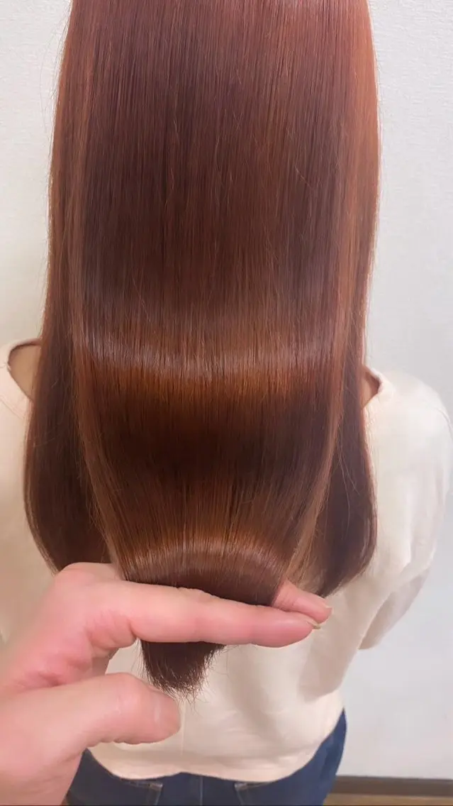 ロング カラー ヘアカラー RAPTURE 宇野栞菜のヘアスタイル