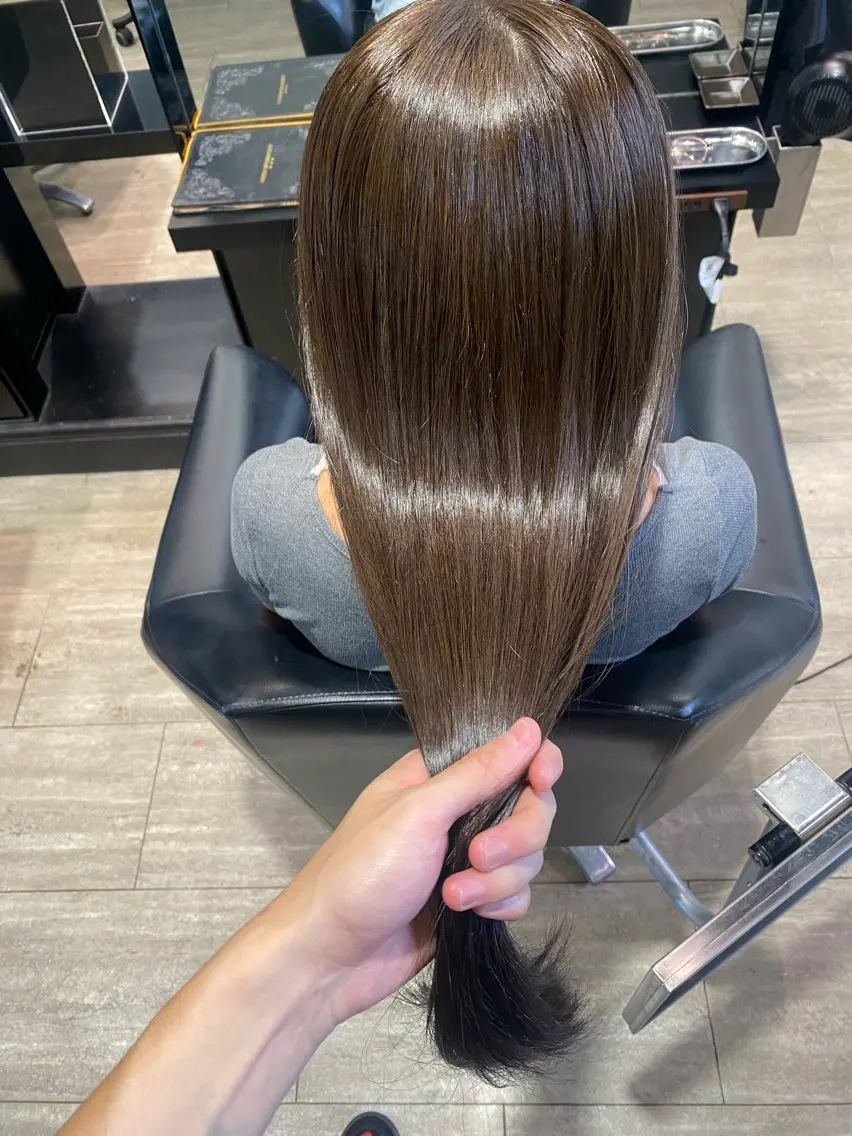 ロング ヘアカラー 水野 聖哉のヘアスタイル