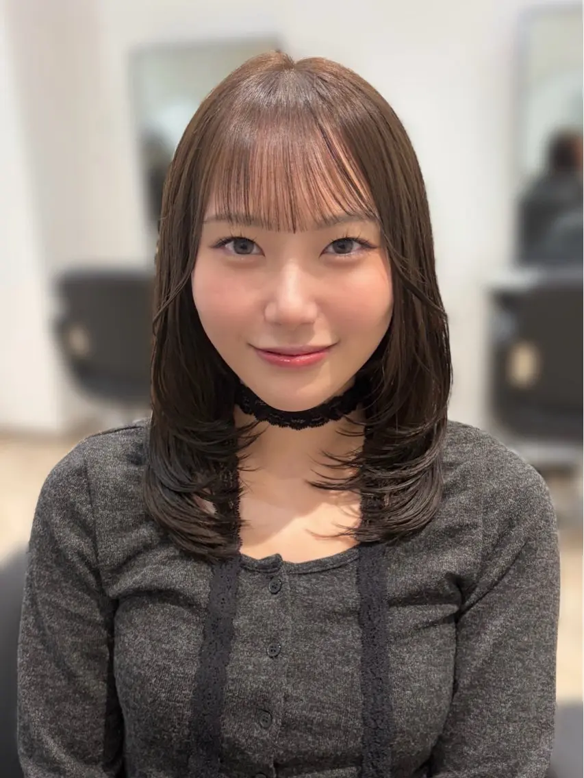 ミディアム カラー レイヤーカット カット ヘアカラー トリートメント 名駅/sHiHo/透 明感カラー✨🎀/のヘアスタイル