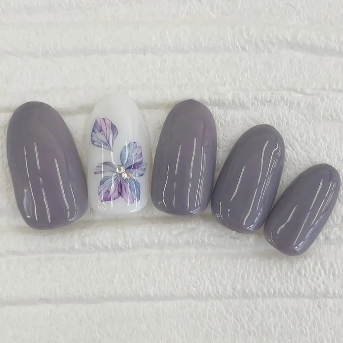 ネイル Nail salon Honey Beeのネイルデザイン