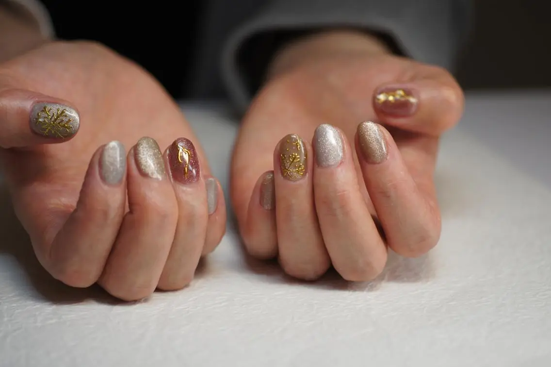 ネイル アートネイル マグネットネイル nails muu まゆのネイルデザイン