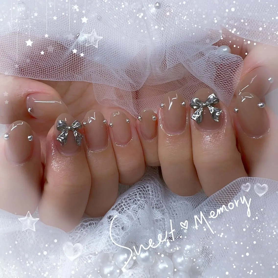 ネイル チークネイル フレンチネイル ガーリー ガラスフレンチ グラデーション ハンドネイル Chill Nailsalonのネイルデザイン