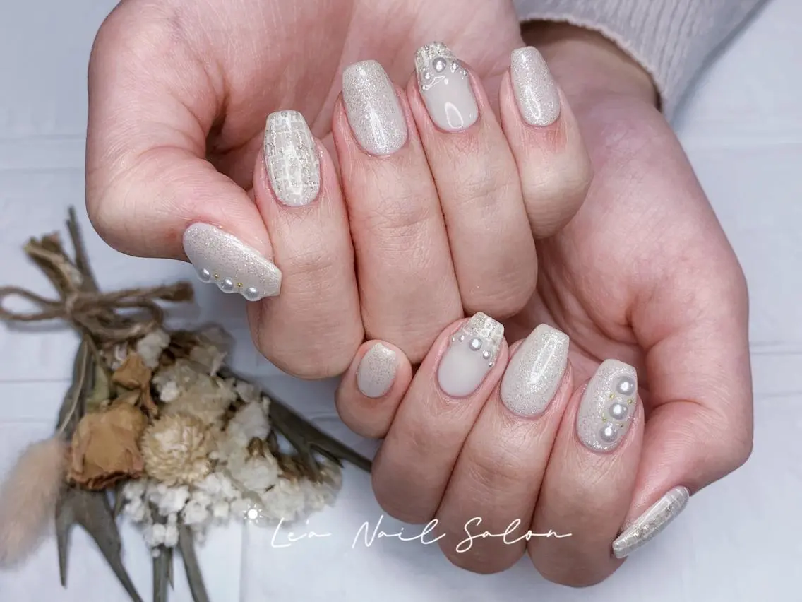 ショート カラー ネイル Le’a NailSalonのネイルデザイン