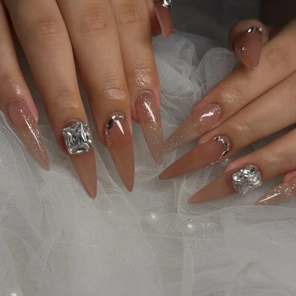 ネイル ハンドネイル CARAT/ Rinaのネイルデザイン