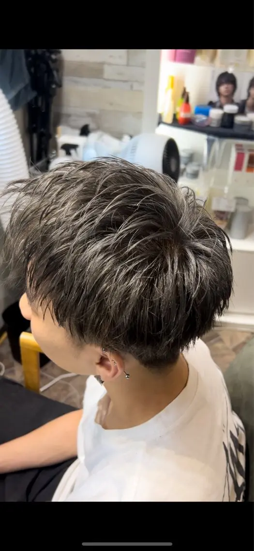ショート カラー ヘアアレンジ メンズ ヘアカラー HRK1st RYOKIのヘアスタイル