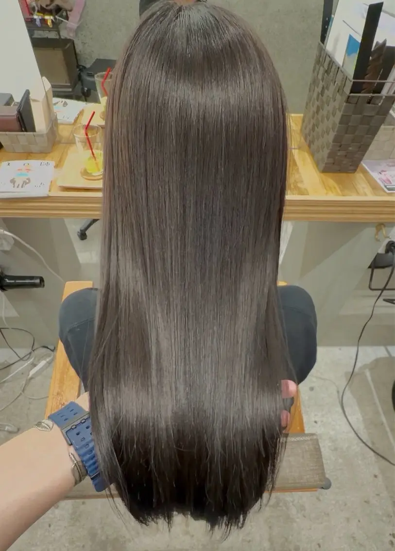 カラー Meg 🪽のヘアスタイル