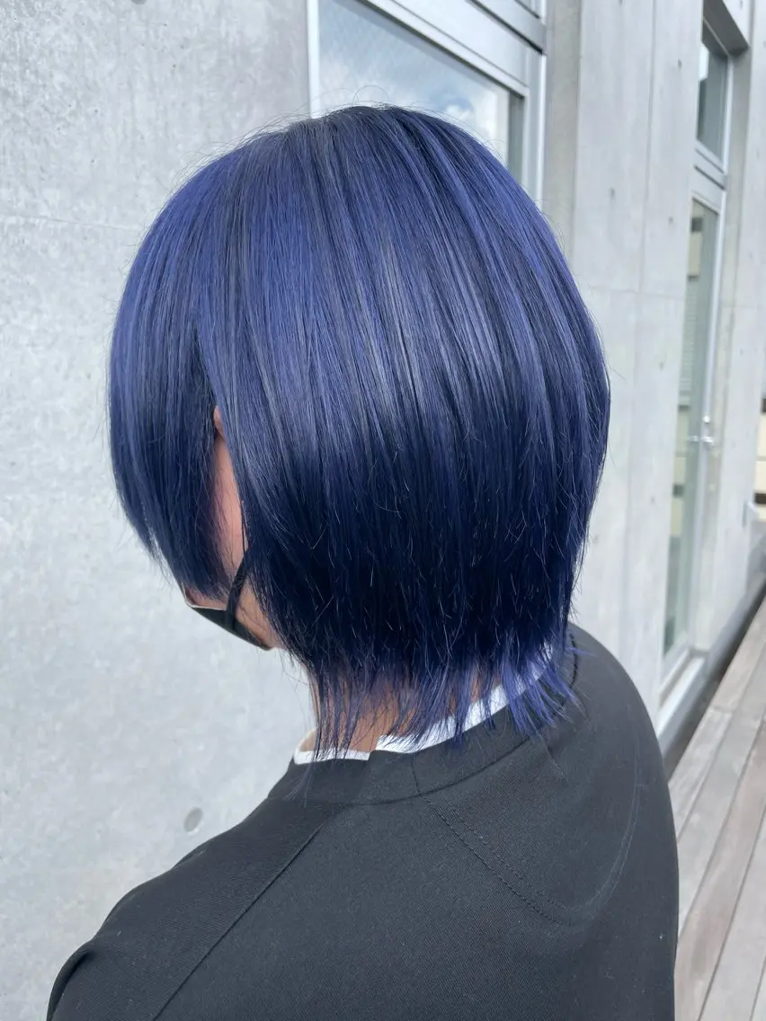 ミディアム カラー ヘアカラー トリートメント インナーカラー 推し ブリーチ  髪質改善のヘアスタイル