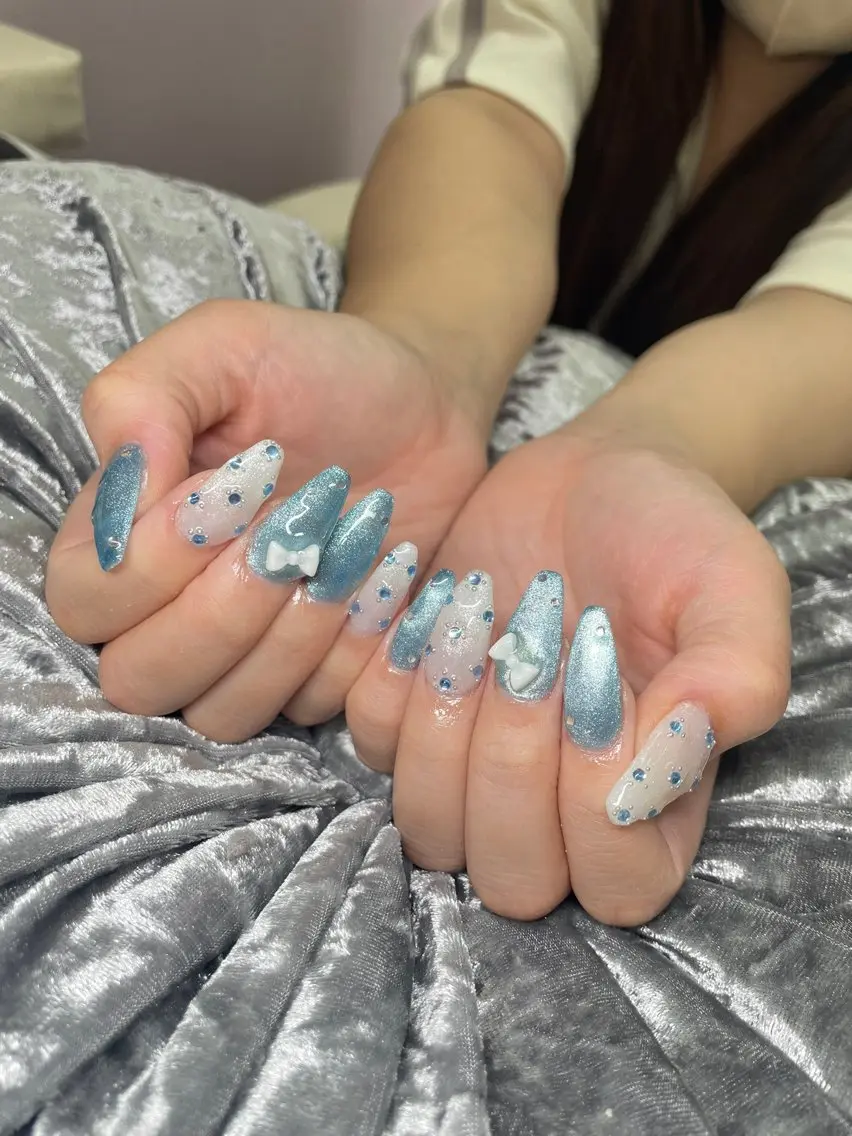 ネイル ハンドネイル Mumu眉毛,ネイル モデル募集中🪄のネイルデザイン