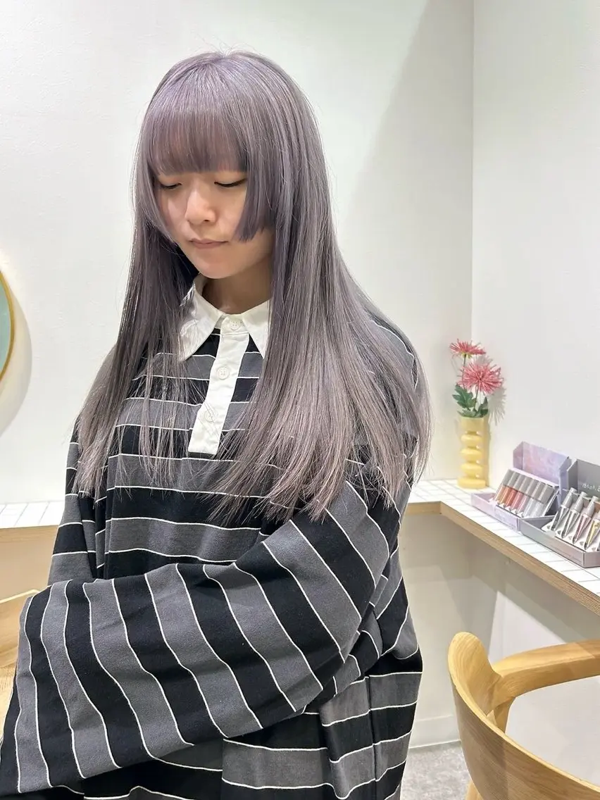 ロング カット ヘアカラー keshiki 大名のヘアスタイル