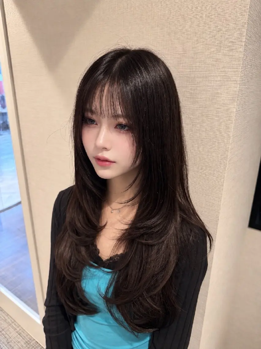 ロング レイヤーカット カット トリートメント 韓国レイヤーカット なつき🫧のヘアスタイル