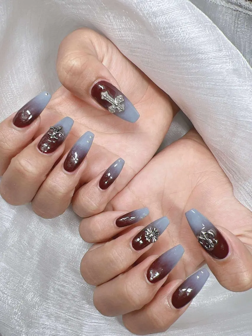 ネイル 長さ出し グラデーション 卒業式 キラキラネイル マグネットネイル ハンドネイル Lee Nailsのネイルデザイン