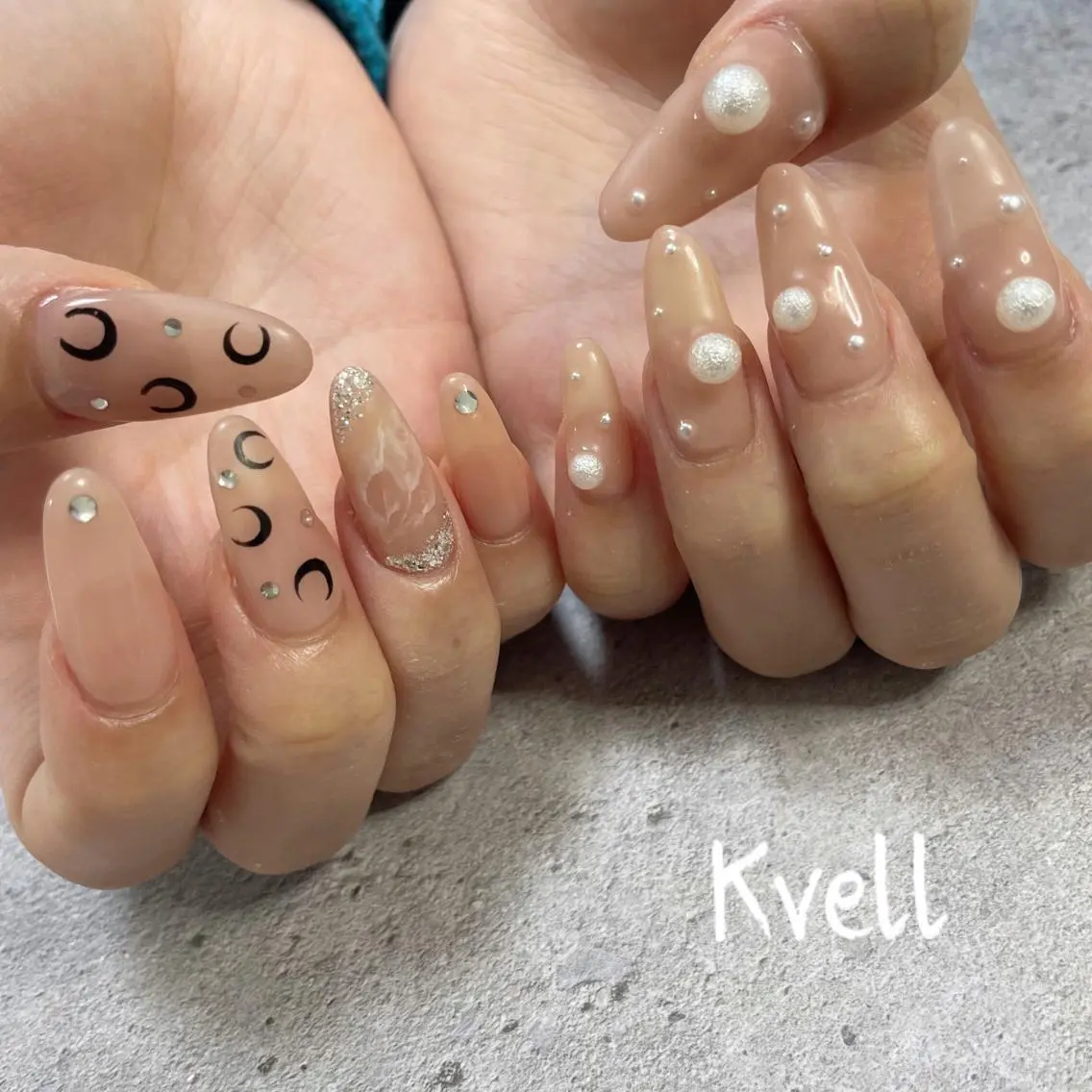 ネイル ハンドネイル nailsalon Kvellのネイルデザイン