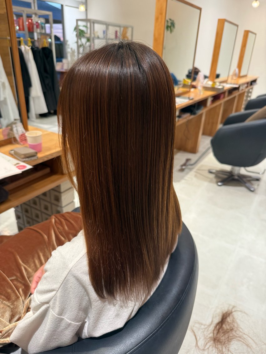 ロング 花田 梨佳のヘアスタイル