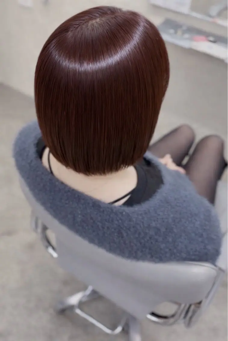 ショート honoka /透明感カラーのヘアスタイル
