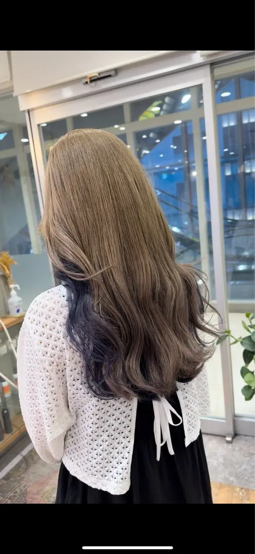 ロング カラー 💎寒色特化💎 透明感カラーみきのヘアスタイル