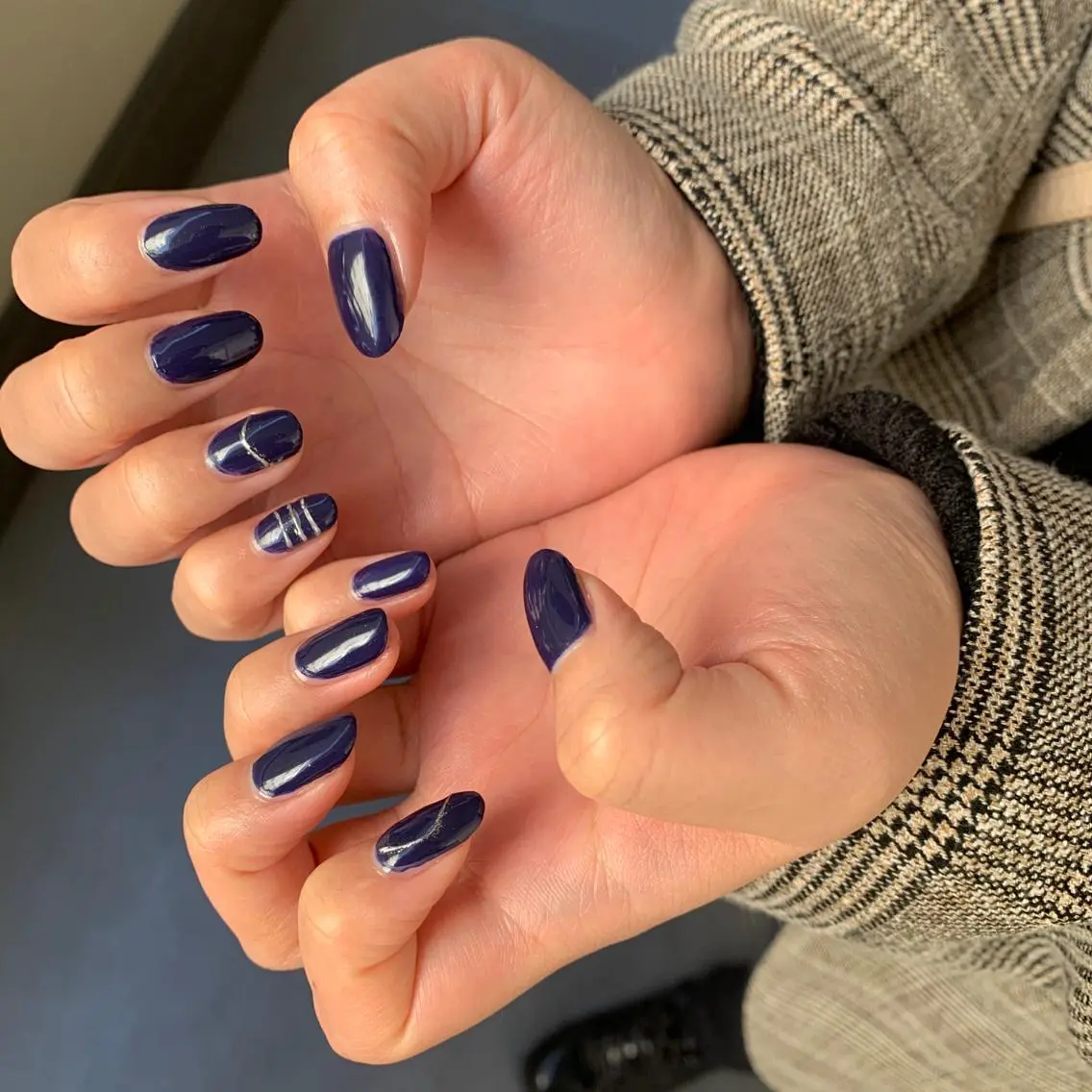 【hand】流行りのうねうね/キラキラストーン+ワンカラー(サンプルよりお選び下さい)【オフ・ケア込み】3designの写真