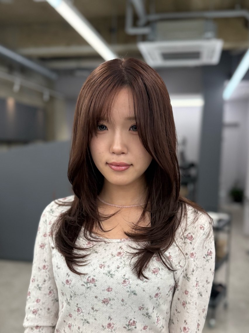 ミディアム カラー ブラウンカラー 透明感カラー レイヤーカット ヘアカラー anju/レイヤー カット/ハイトーンのヘアスタイル