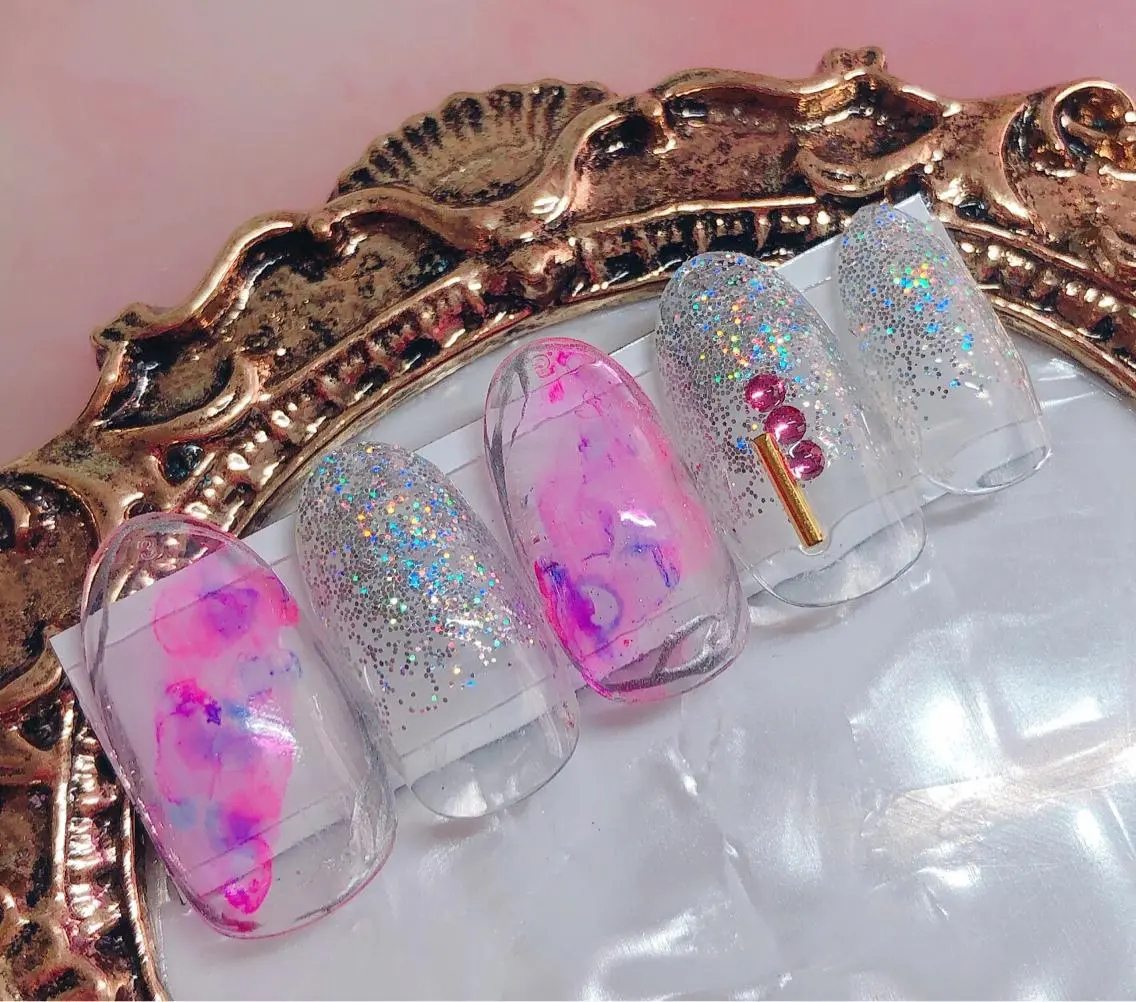 ネイル ハンドネイル CROWN プライベートサロンのネイルデザイン