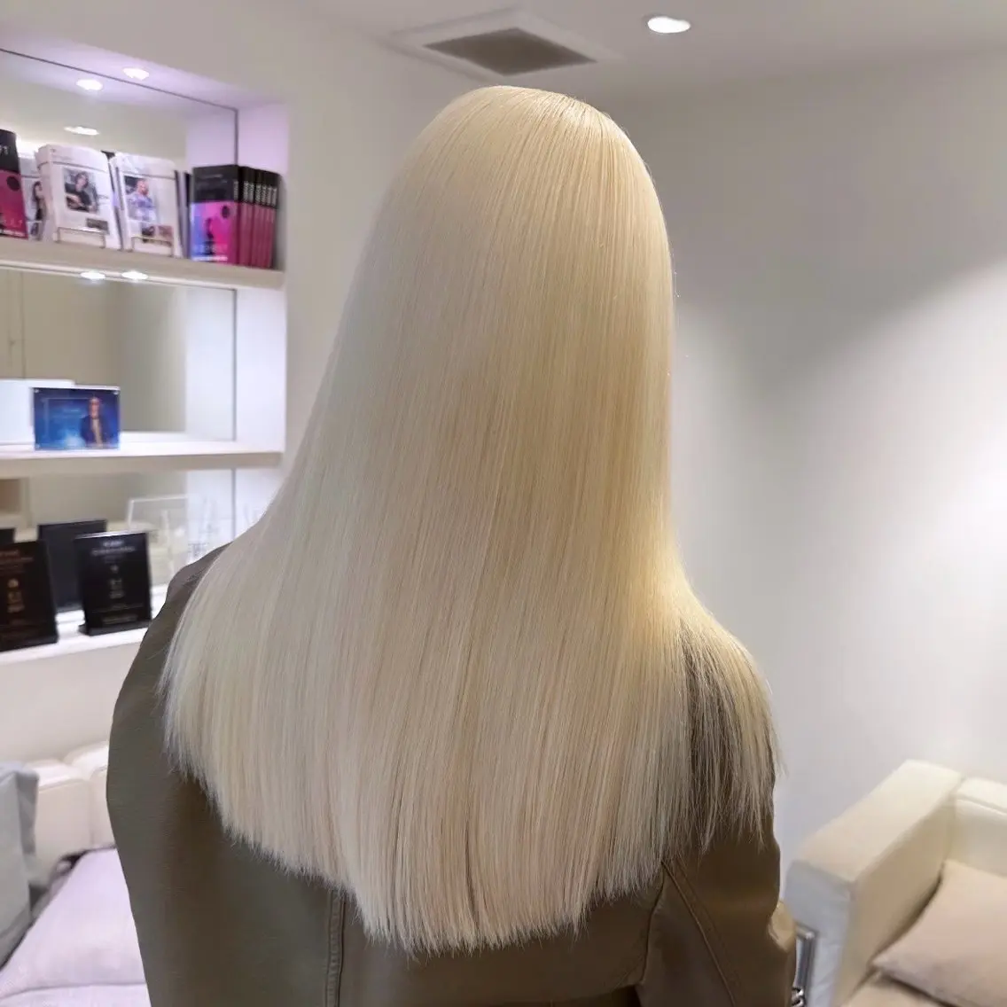 ロング カラー リ ノアのヘアスタイル