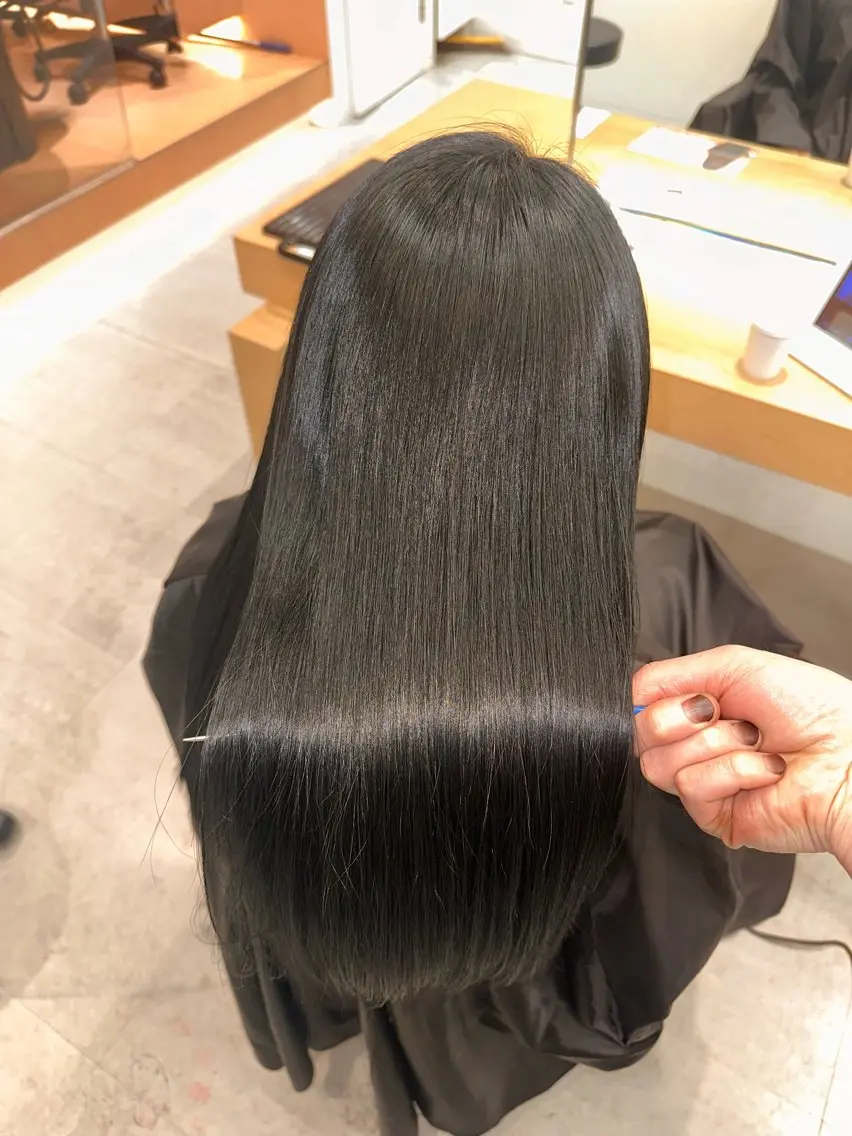 セミロング カラー ヘアカラー KOGA／ パーマモデル募集のヘアスタイル