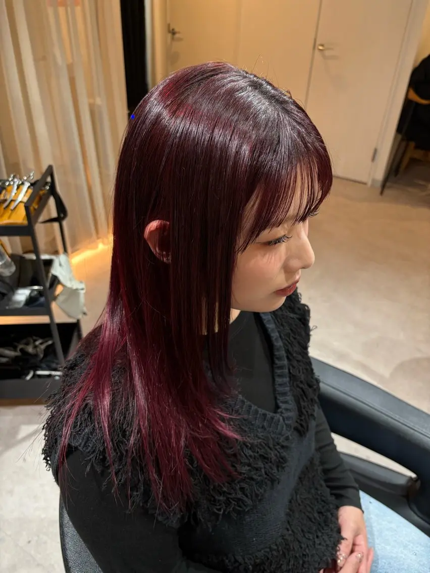 セミロング ヘアカラー iroha/ n.w.h🎀のヘアスタイル