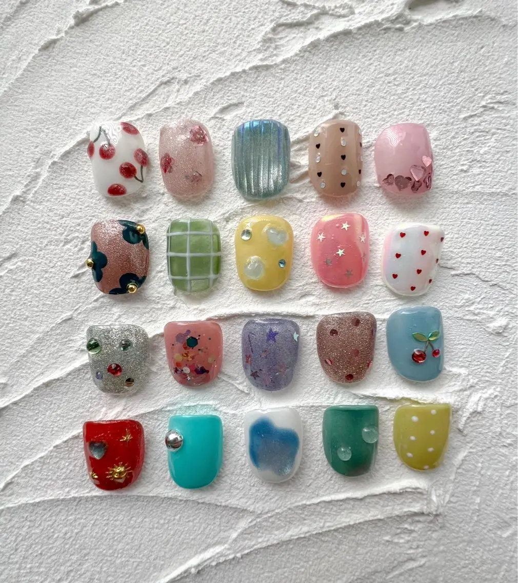ミニモ練習モデル🦶🏻🦶🏼✨️フット親指アート🌟5500円🌟オフ込みの写真