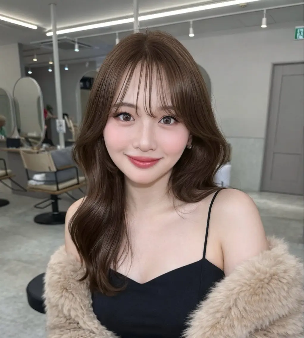 ロング ゆうり/ 透明感カラーのヘアスタイル