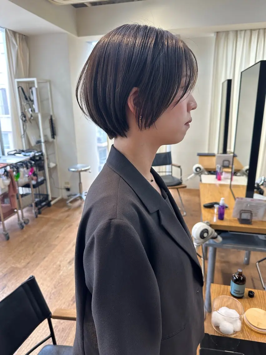 ショート ショート ボブ 梅田 木戸健人のヘアスタイル