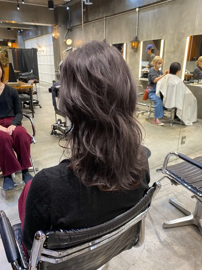 カラー アッシュ アッシュブラウン ブラウンカラー カット ヘアカラー 透明感カラー🌿 グレージュ🐺陽介のヘアスタイル