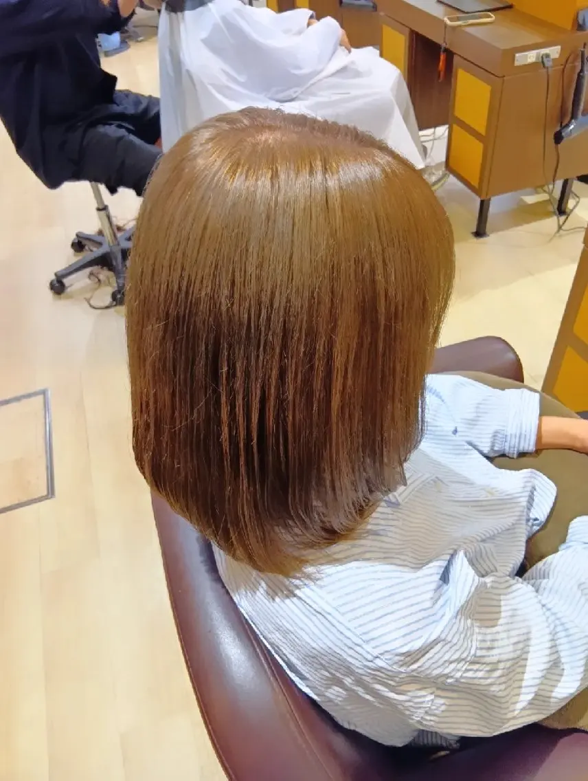 カラー ミディアム ベージュカラー ブリーチ ダブルカラー 縮毛矯正 トリートメント カット ヘアカラー トリートメント 小林暢🌟Orque 髪質改善サロン🌙のヘアスタイル